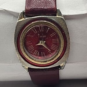 Vintage Crown TRIFARI Red Time Piece Wrist Watch Retro Time Keeper Gold Silver